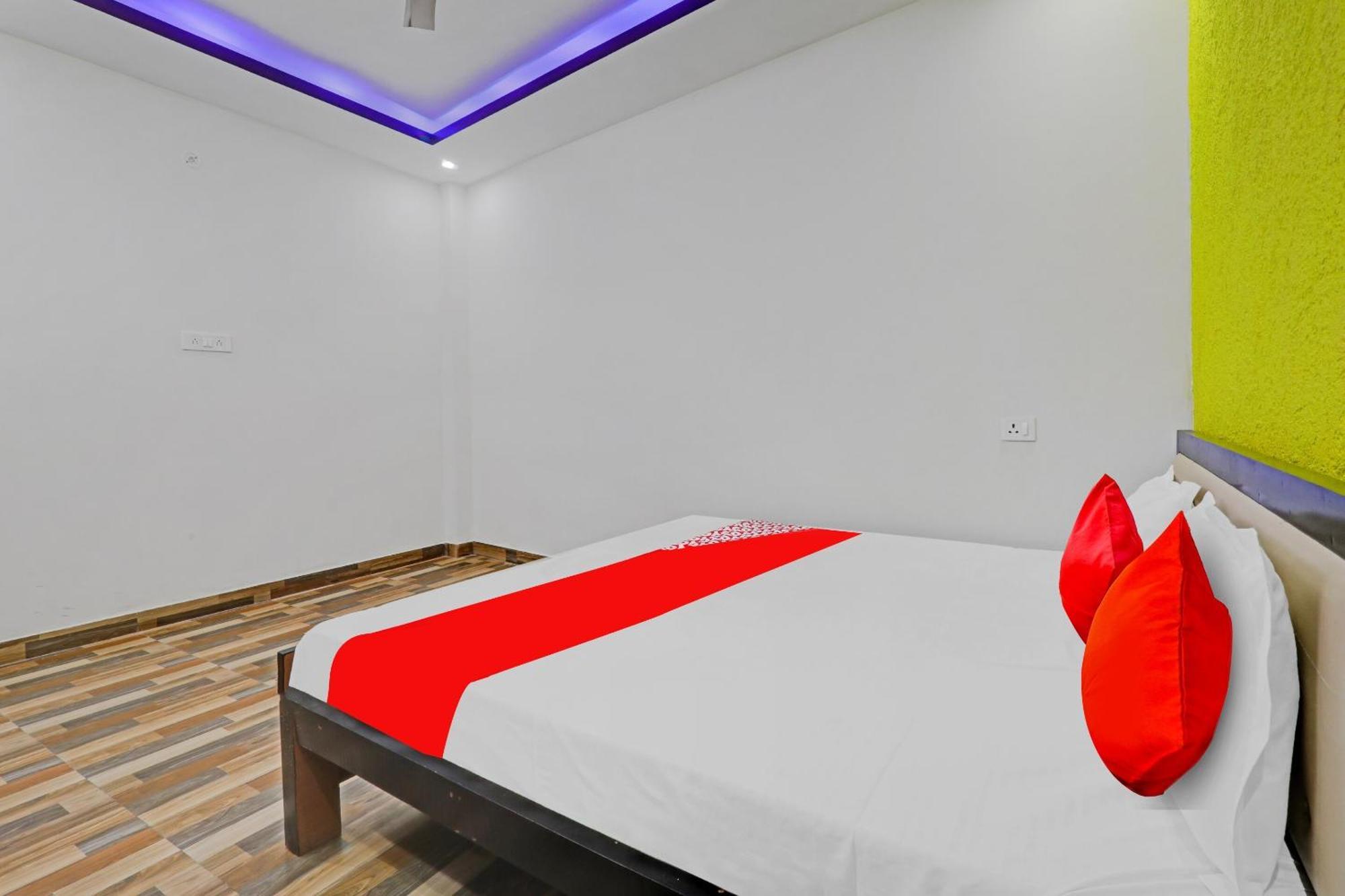 Hotel O R K Hotels Лакхнау Екстер'єр фото