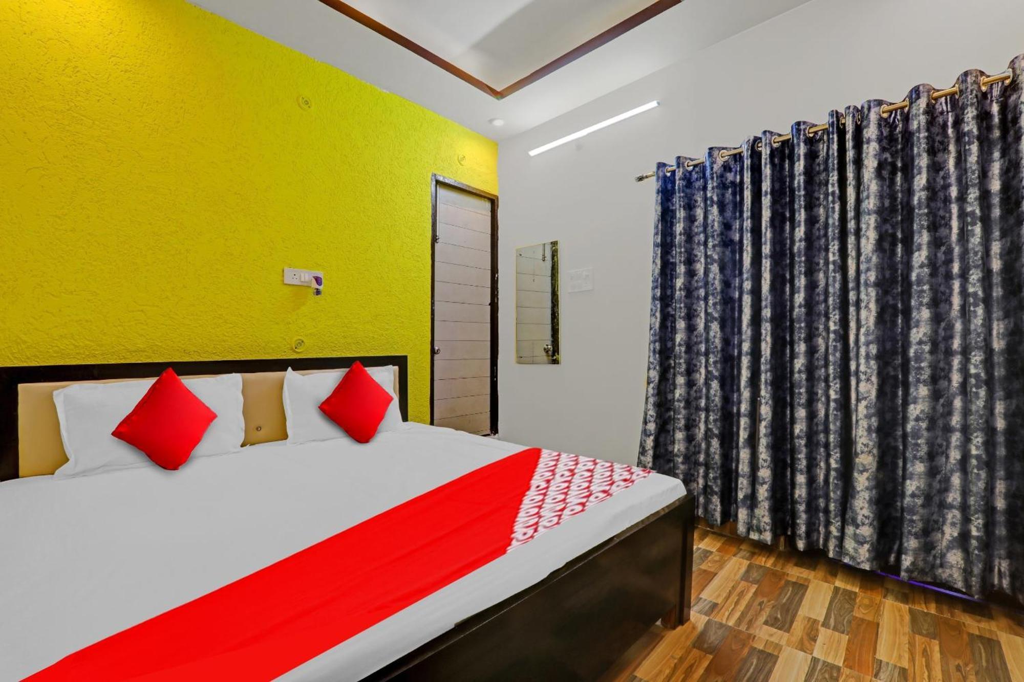 Hotel O R K Hotels Лакхнау Екстер'єр фото